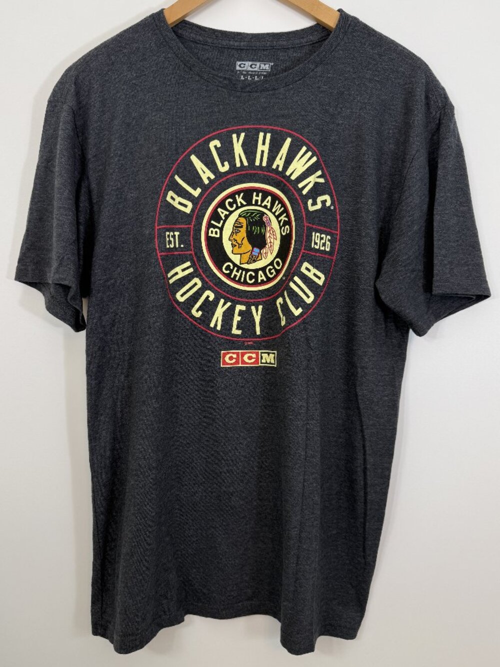CCM Chicago Blackhawks Mens L Hockey Club T Shirt Dark Gray TriBlend Graphic Tee